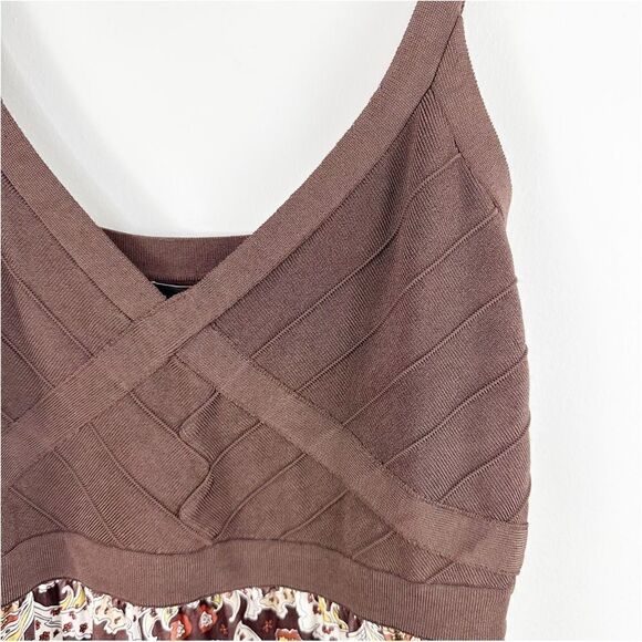 Bebe Silk and Bandage Paisley Print Mini Dress Sz Large - Picture 6 of 11